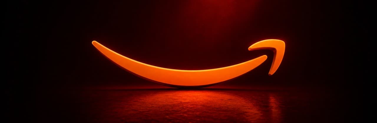 Header dedicado do Blog V4 sobre Temu supera Amazon em acessos no Brasil pela primeira vez